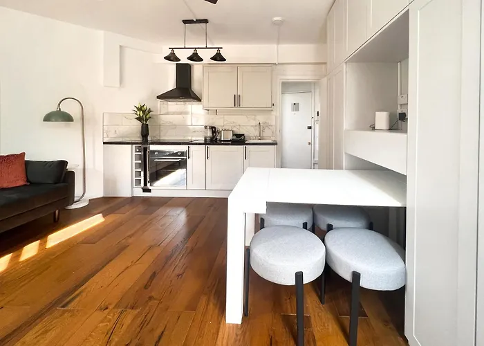 Bright Gem Of A Studio